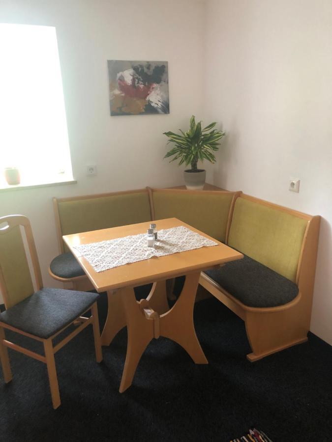 Babsi Appartments - Leben Am Land Вельс Экстерьер фото