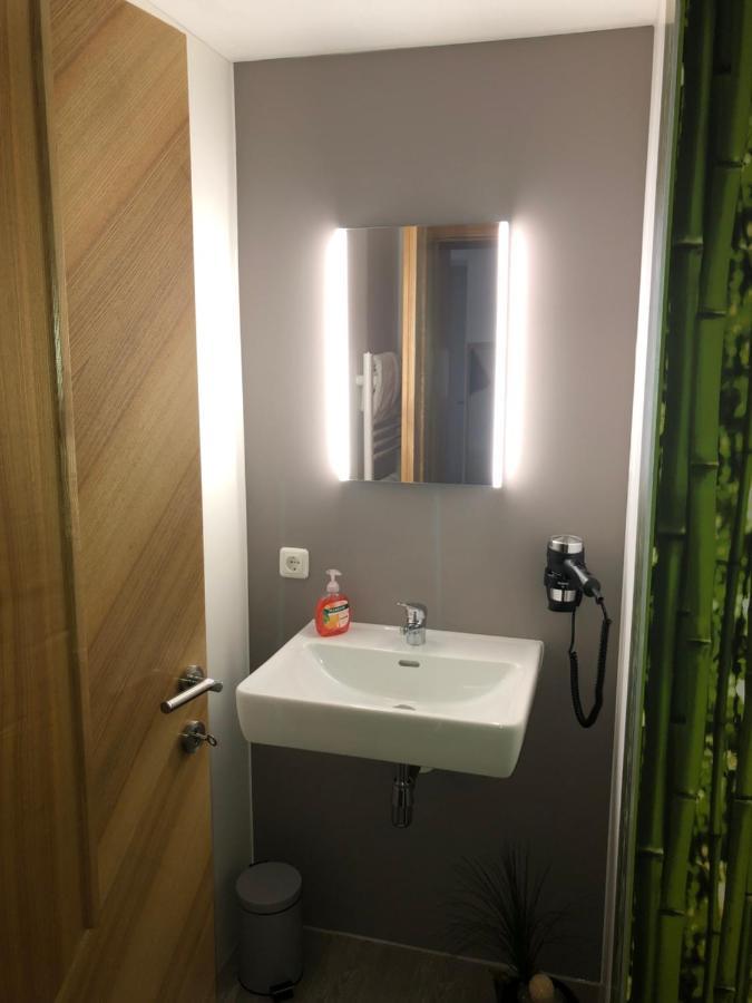 Babsi Appartments - Leben Am Land Вельс Экстерьер фото