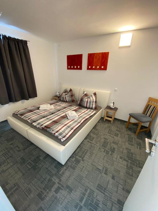 Babsi Appartments - Leben Am Land Вельс Экстерьер фото