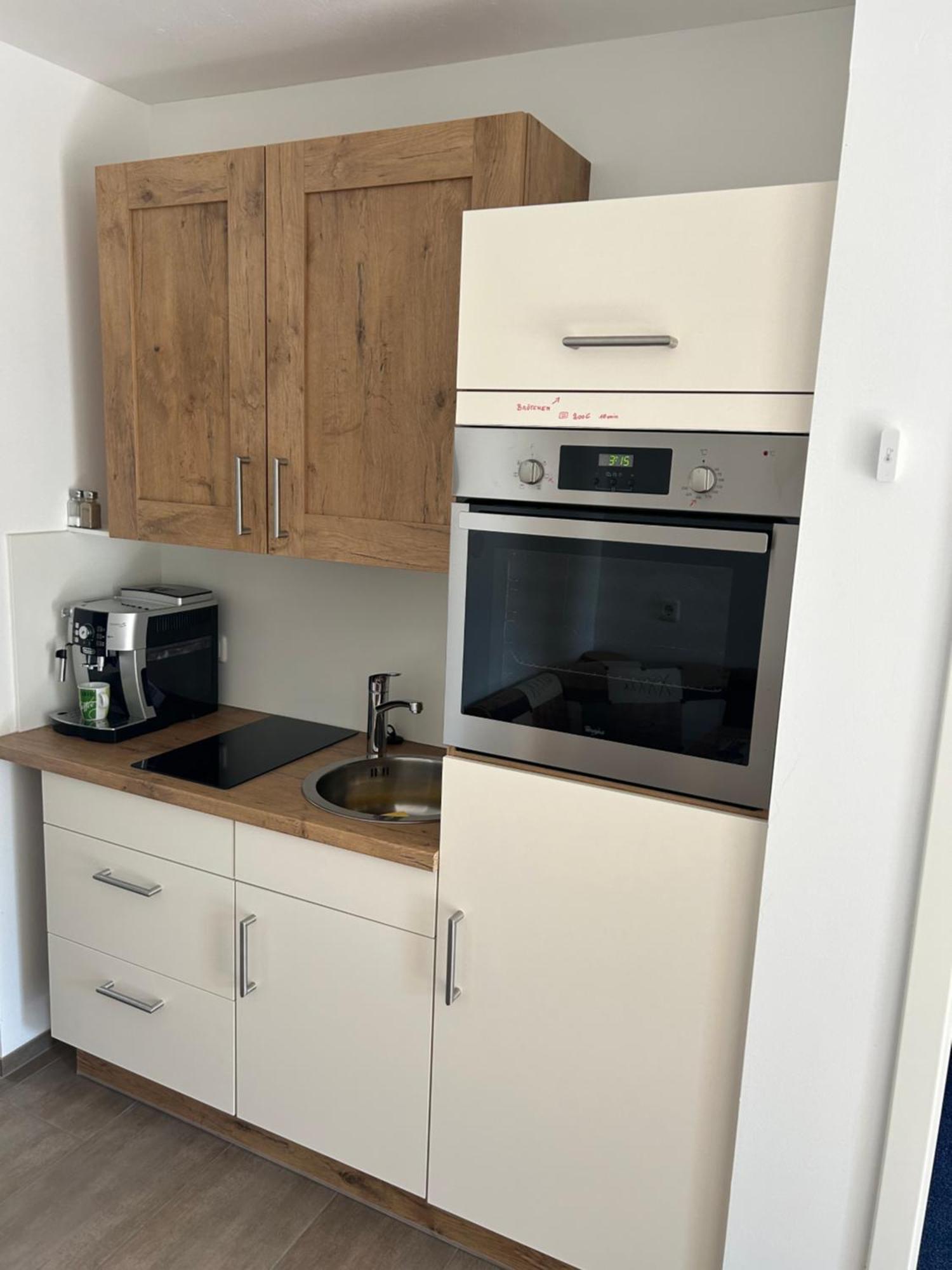 Babsi Appartments - Leben Am Land Вельс Экстерьер фото